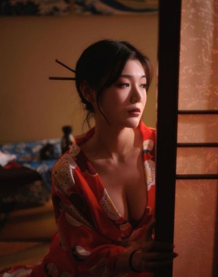 另类亚洲欧美日本老年_剧情片手机免费观看完整