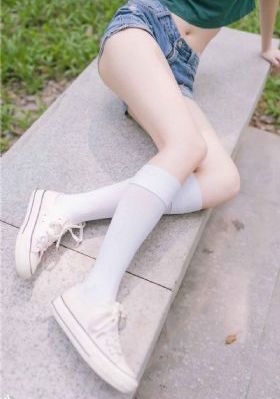 久久精品亚洲AV中文2区金莲_国产剧在线观看视频
