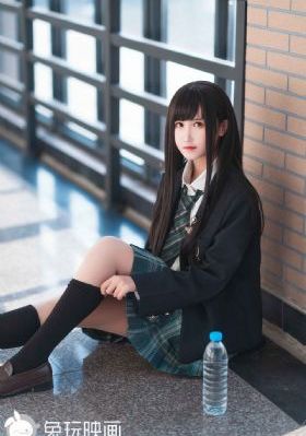 日本精品免费_高清完整在线观看