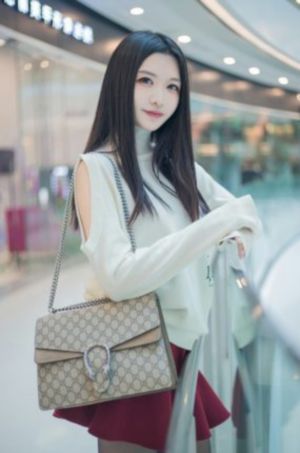 国产熟女精品视频蜜臀AV吴梦梦_高清免费观看最新