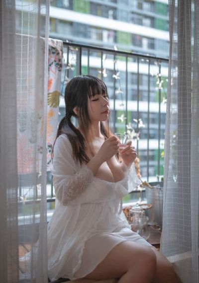 美女黄18以下禁止观看免费的_神马电影在线观看